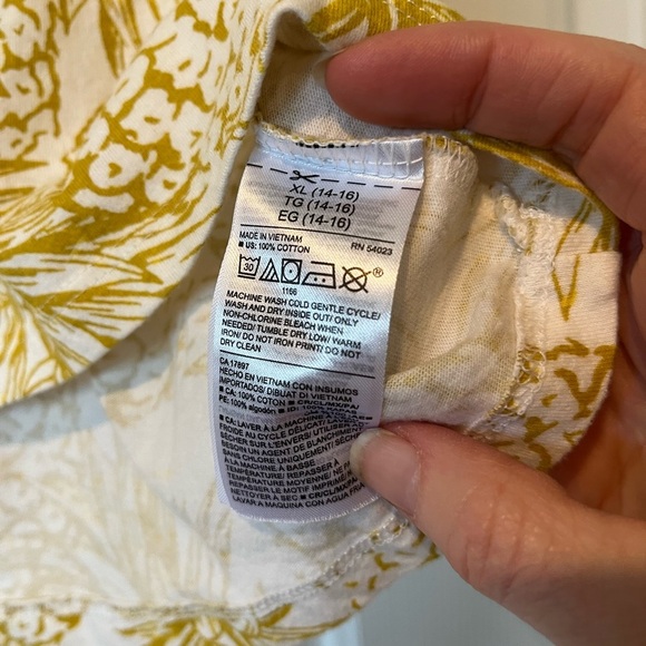Old Navy Yellow Patterned Softest Tee XL - Picture 4 of 6